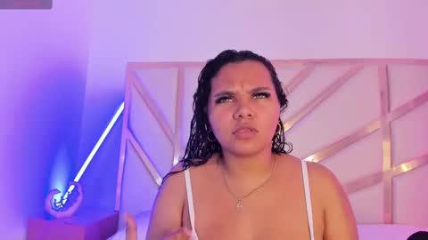 carolina_evannss online show from 20, 10, 2025