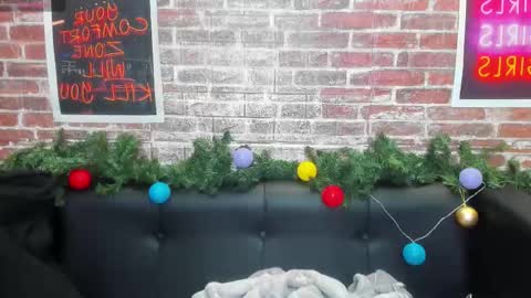 Snapshot of carolina_sky chatting on 10, 1, 2026 carolina_sky online show from 10, 1, 2026