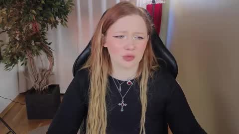 Snapshot of carolina_winter chatting on 3, 2, 2026 Mira online show from 3, 2, 2026