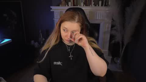 Snapshot of carolina_winter chatting on 5, 2, 2026 Mira online show from 5, 2, 2026