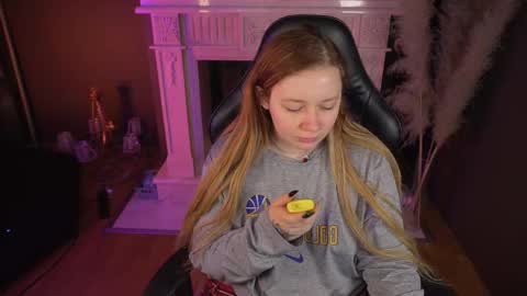 Snapshot of carolina_winter chatting on 6, 2, 2026 Mira online show from 6, 2, 2026