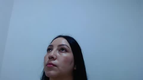 Snapshot of carolina_zabala_19 chatting on 26, 4, 2026 carolina_zabala_19 online show from 26, 4, 2026