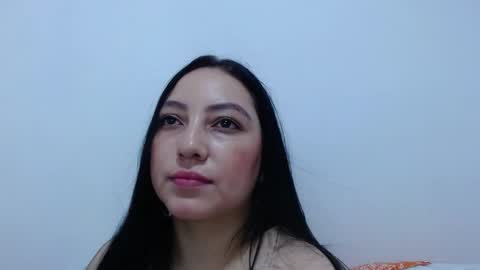 Snapshot of carolina_zabala_19 chatting on 22, 5, 2026 carolina_zabala_19 online show from 22, 5, 2026