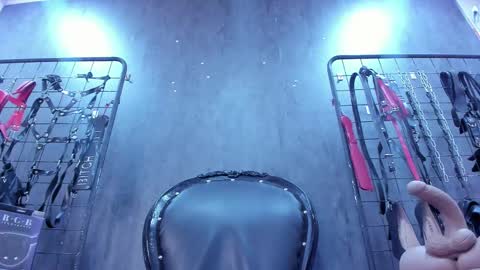 carolina online show from 12, 9, 2025