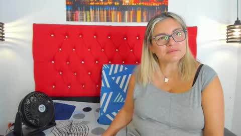 Carolina online show from 23, 11, 2025