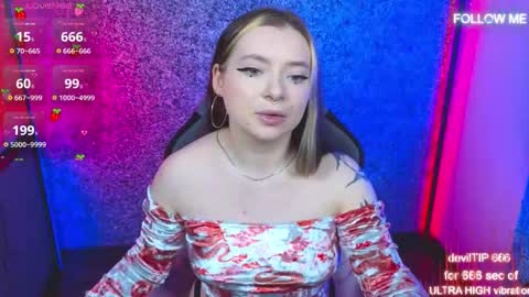 Snapshot of carolinareaperr chatting on 8, 10, 2025 Ask me better xx online show from 8, 10, 2025