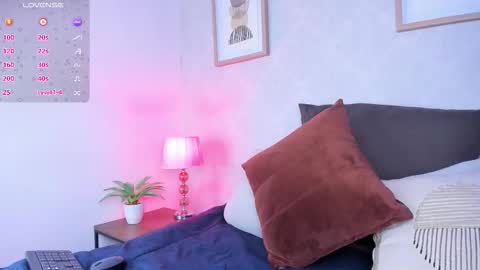  Caroline  online show from 16, 9, 2025