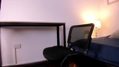  Caroline  online show from 17, 3, 2026