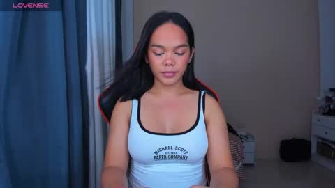 caroline_east online show from 16, 10, 2025