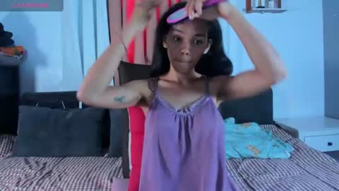 Snapshot of caroline_east chatting on 16, 6, 2026 caroline_east online show from 16, 6, 2026