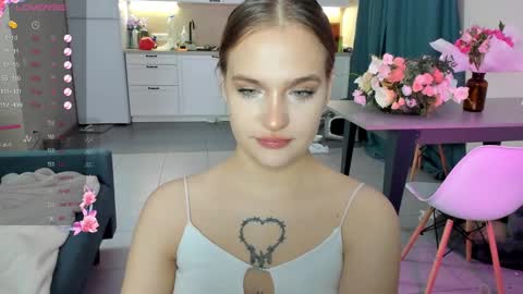 Caro online show from 2, 12, 2024