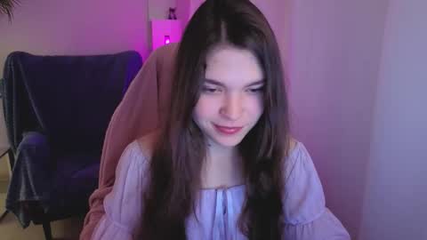 Snapshot of carolinebenks chatting on 27, 9, 2025 Caroline online show from 27, 9, 2025