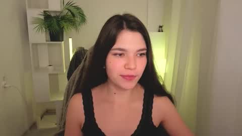 Snapshot of carolinebenks chatting on 10, 10, 2025 Caroline online show from 10, 10, 2025