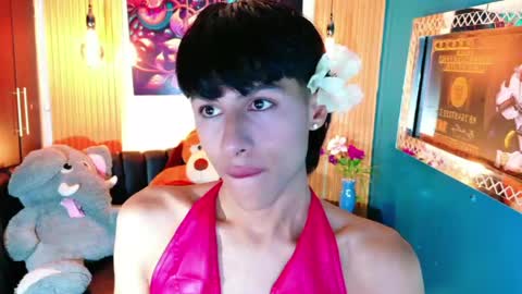 Snapshot of carolinejesh chatting on 9, 5, 2026 carolinejesh online show from 9, 5, 2026