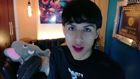 Snapshot of carolinejesh chatting on 19, 5, 2026 carolinejesh online show from 19, 5, 2026