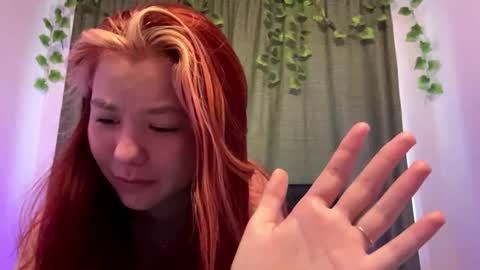 Snapshot of carolynexford chatting on 30, 7, 2026 Emma online show from 30, 7, 2026