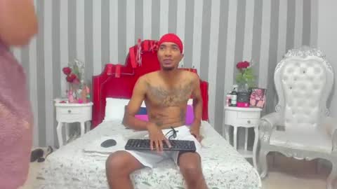 Snapshot of caroyandy chatting on 4, 8, 2026 caroyandy online show from 4, 8, 2026