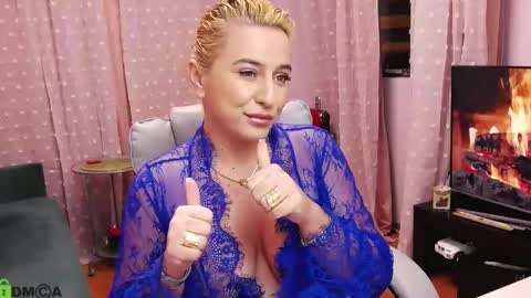 Snapshot of carrielovex chatting on 19, 2, 2025 Carrie online show from 19, 2, 2025
