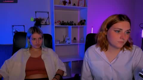 casey_meow_ online show from 7, 10, 2025