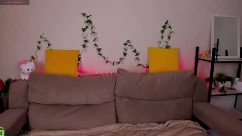 Casey sweeet online show from 8, 4, 2026