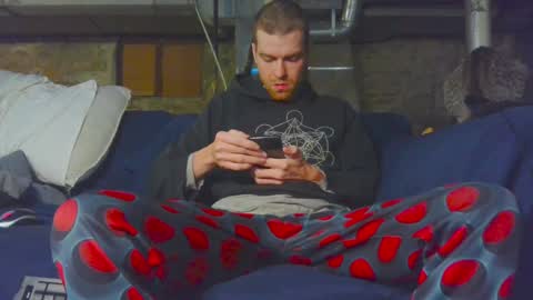 casey online show from 15, 12, 2024