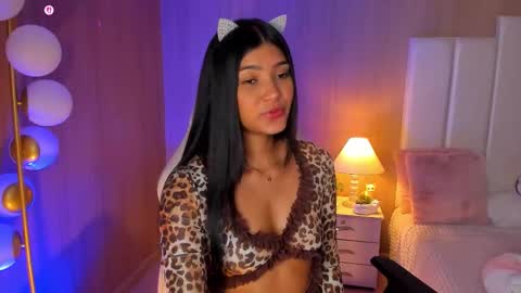 Casey Pierce  New Account online show from 19, 11, 2025