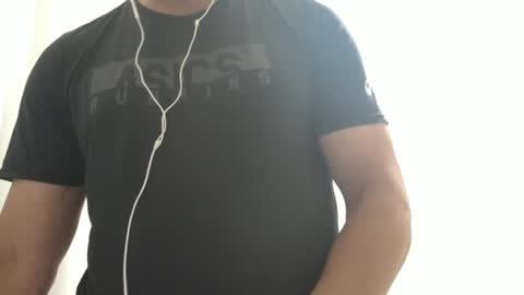 cashmastermuscle77 online show from 7, 1, 2025