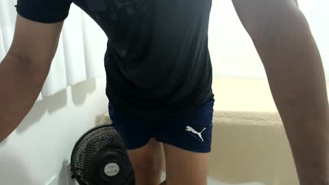 cashmastermuscle77 online show from 15, 1, 2025