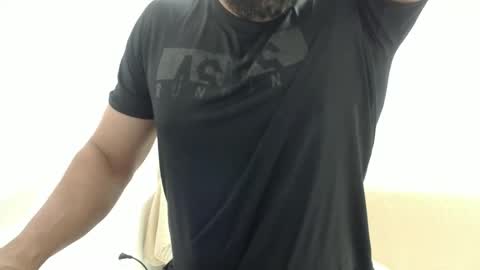 cashmastermuscle77 online show from 12, 11, 2025