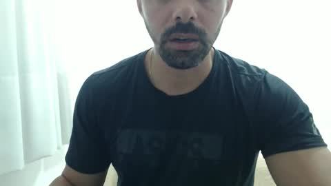 cashmastermuscle77 online show from 17, 4, 2026