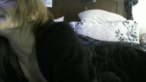 casidy1 online show from 25, 1, 2025