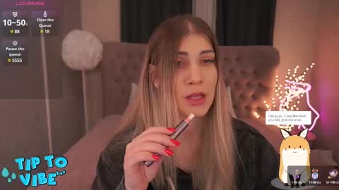 Snapshot of cassandragood chatting on 4, 3, 2025 Lena online show from 4, 3, 2025