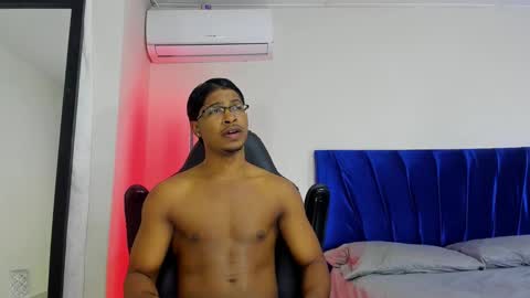 Snapshot of cassian_gold chatting on 7, 1, 2026 CASSIAN GOLD online show from 7, 1, 2026