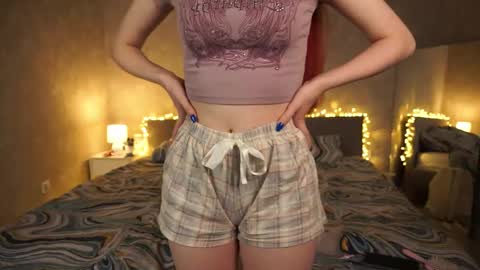 Cassie online show from 13, 2, 2025