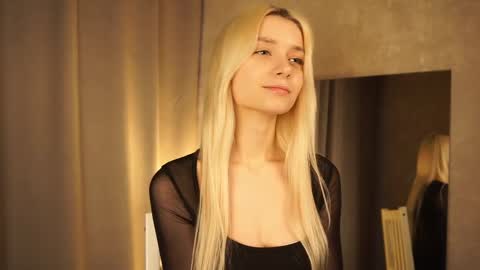 Cassie online show from 12, 3, 2025