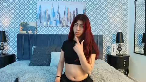 Snapshot of cassie_bloom chatting on 8, 3, 2025 cassie_bloom online show from 8, 3, 2025
