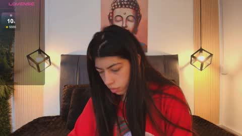 cassie_bloom online show from 13, 12, 2025