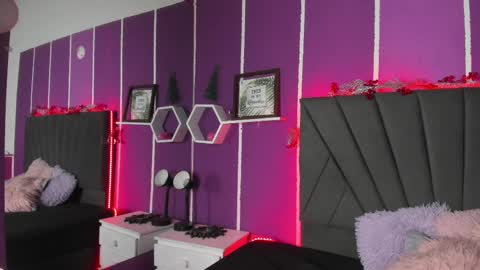 Snapshot of cassie_jones1 chatting on 13, 2, 2025 Cassie Jones online show from 13, 2, 2025