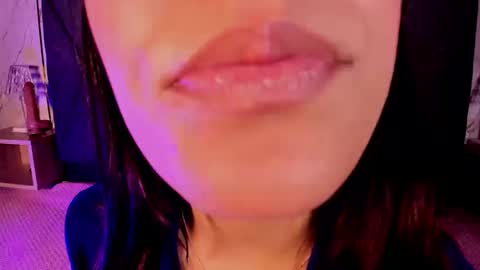 Snapshot of cassie_jones1 chatting on 12, 9, 2025 Cassie Jones online show from 12, 9, 2025