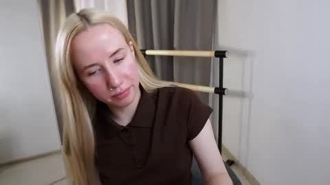 Cassie online show from 3, 11, 2025