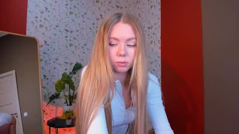 Hello my name is Cassie and my friend Nilo is also here online show from 5, 3, 2025
