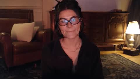 cassiealvarez online show from 16, 3, 2026