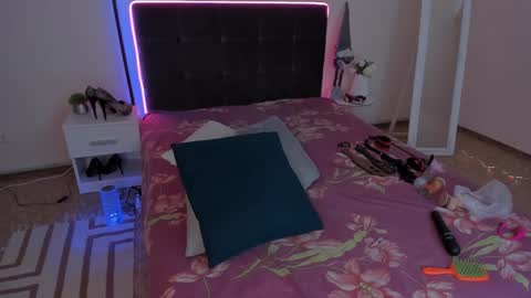 Cassie online show from 20, 1, 2025