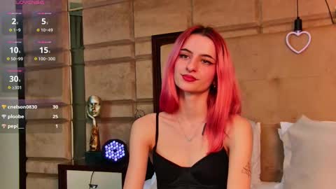 Cassie online show from 4, 3, 2025