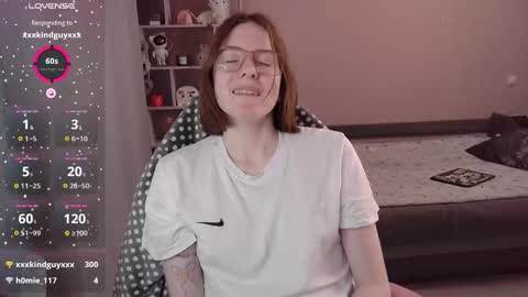 Snapshot of cassiejuice chatting on 22, 10, 2025 Cassie online show from 22, 10, 2025