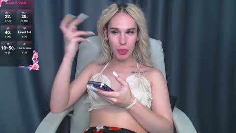 Cassie online show from 12, 1, 2025