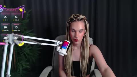 Cassie online show from 1, 12, 2025