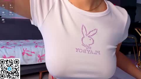 Snapshot of cassiemur_ chatting on 17, 7, 2026 Cassie online show from 17, 7, 2026