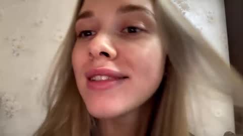 Snapshot of cassipurkey chatting on 11, 10, 2025 Anessa online show from 11, 10, 2025
