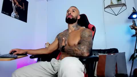 Matheo Brown online show from 12, 3, 2025